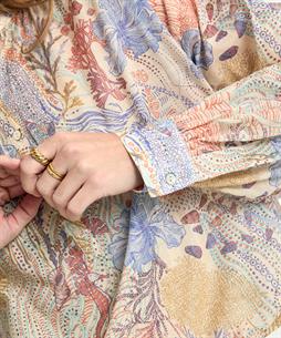 0039 ITALY blouse voile koraalprint