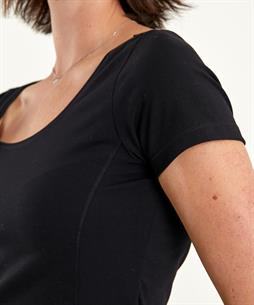 BeOne Essentials shirt korte mouw