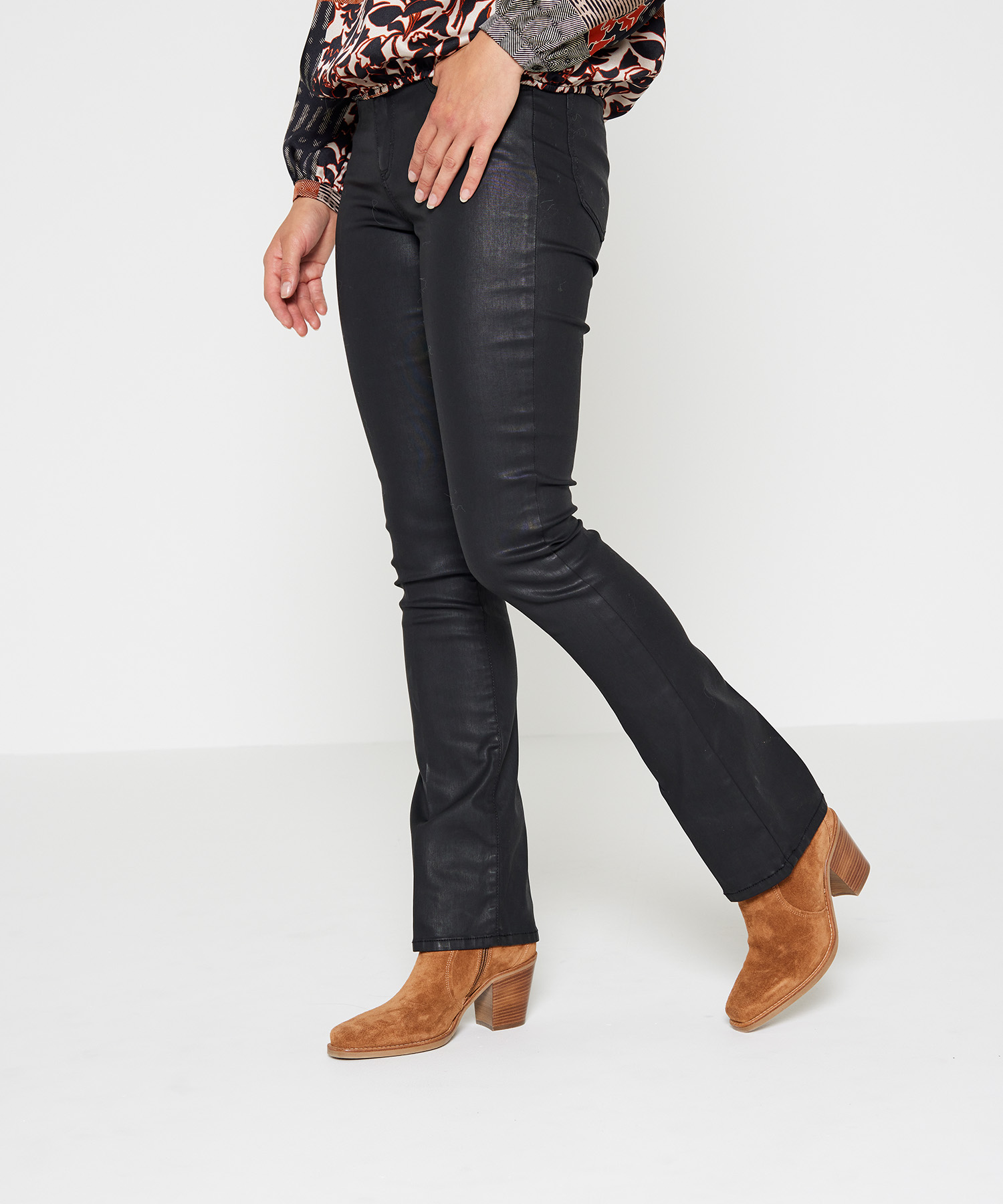 metalen India diep Brax bootcut broek Shakira coated | BeOne