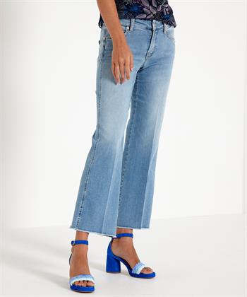 Cambio kick flare jeans Francesca