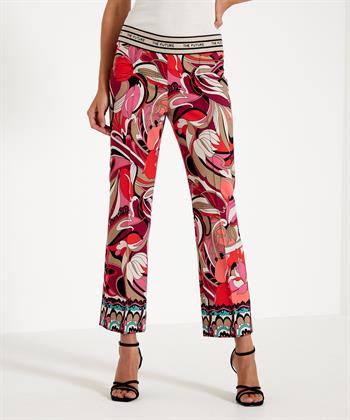 Cambio tregging easy kick Ranee pucciprint