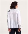 Caroline Biss blouse borduursel