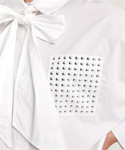 Caroline Biss blouse met strik en studs