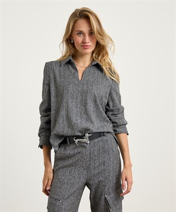 Caroline Biss blouse visgraat geweven