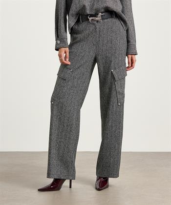 Caroline Biss cargo broek visgraat geweven