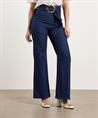 Caroline Biss flared jeans met riem