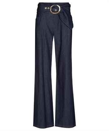 Caroline Biss flared jeans met riem