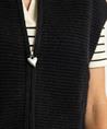 Caroline Biss mouwloos rits vest