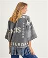 Giulia e Tu poncho vest letters