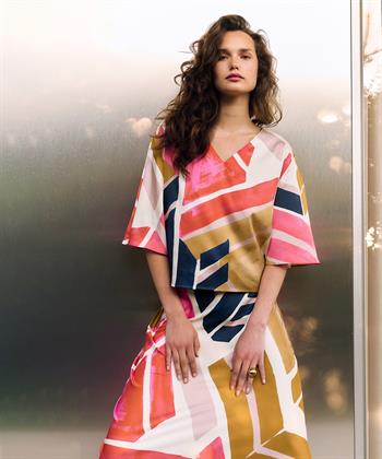Japan TKY silky blouse grafisch Visay