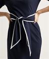 Joseph Ribkoff jurk met contrastbiesjes