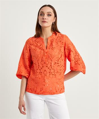 KYRA ausbrenner blouse Tamara