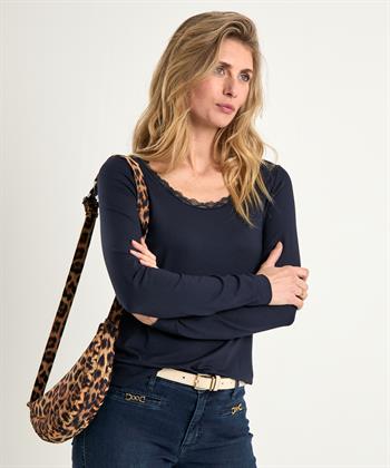 KYRA shirt kanten hals Manou