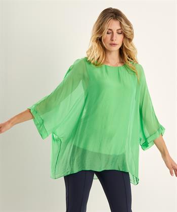 Leo & Ugo silky top vleermuismouw