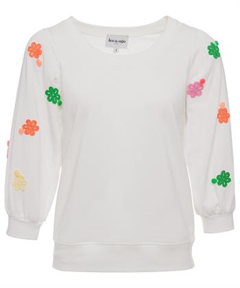 Leo & Ugo sweater crochet flower