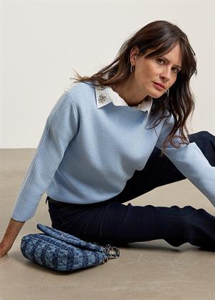 Look 011F