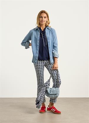 Look 012N
