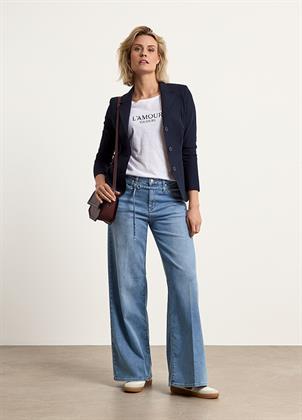 Look 021F