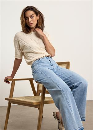 Look 022H