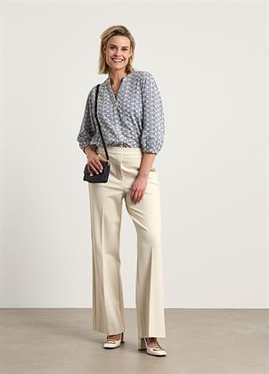 Look 026J