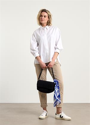Look 026U