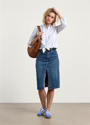 Look 027D