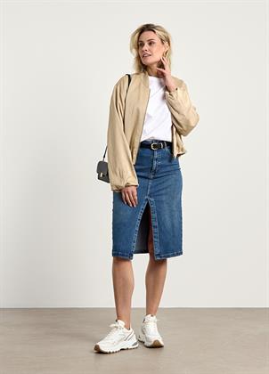 Look 027I