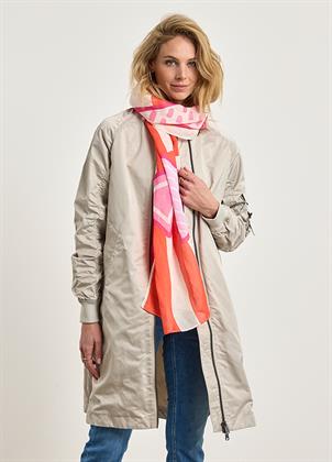 Look 036P