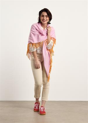 Look 037E