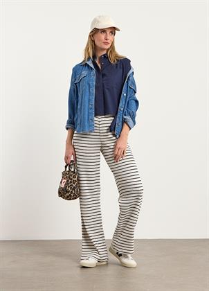 Look 038C