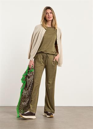 Look 038M