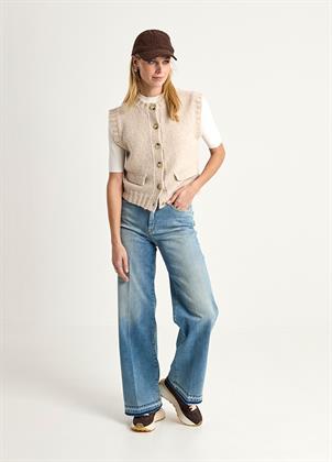 Look 042B