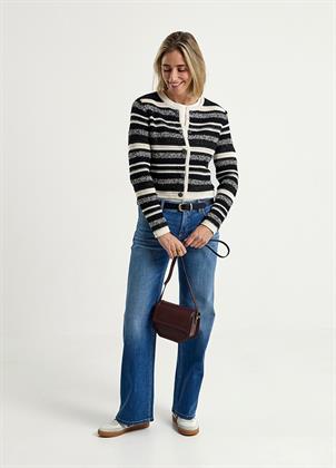 Look 043B