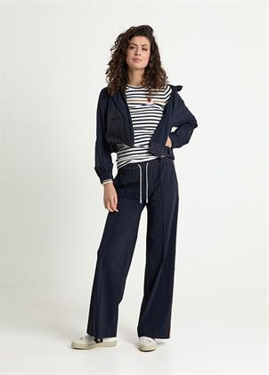 Look 045C