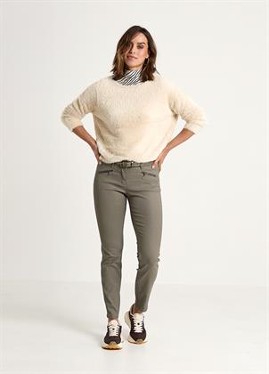 Look 047B