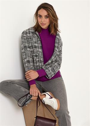 Look 047F
