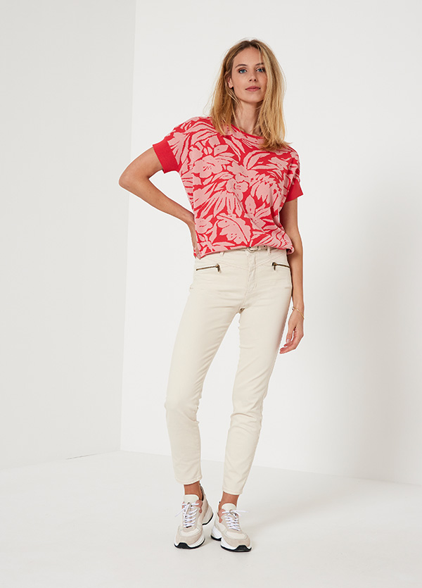 Look 048F