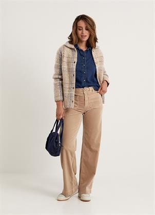 Look 048Y