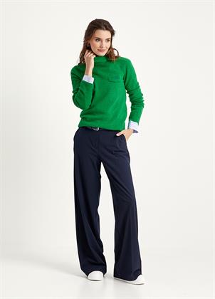 Look 051E