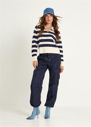 Look 051W