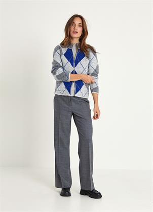 Look 052F