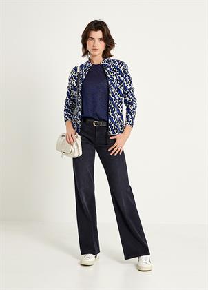 Look 052W