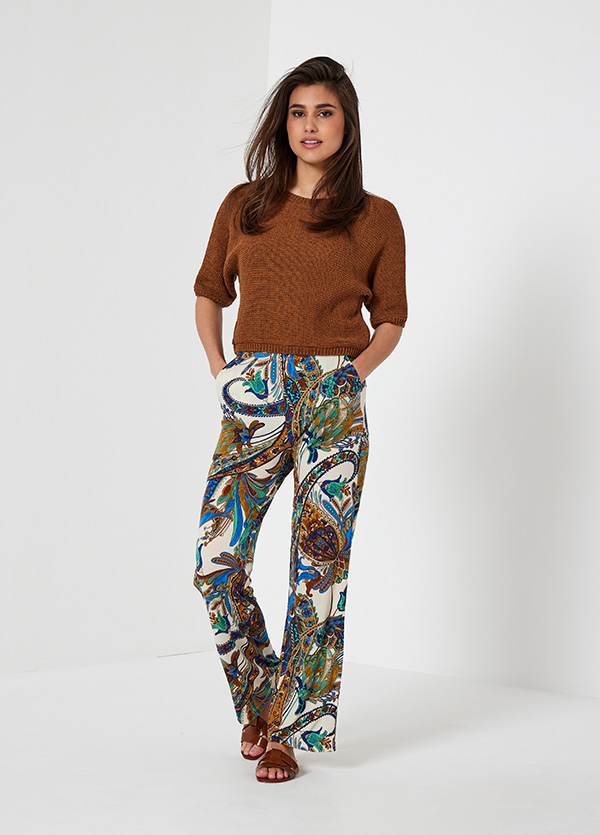 Look 054E
