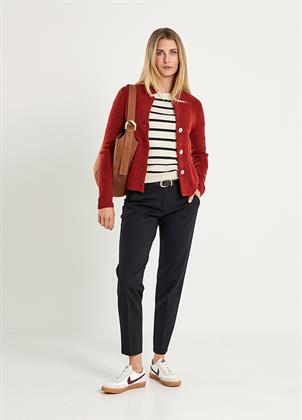 Look 056J