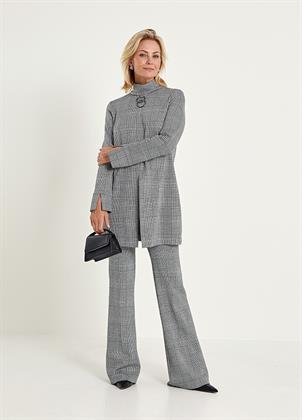 Look 057X