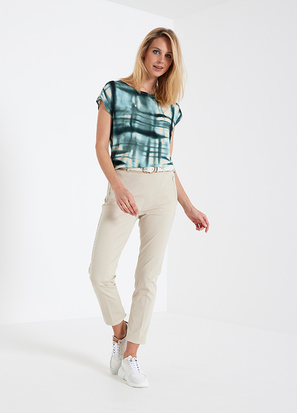 Look 060J