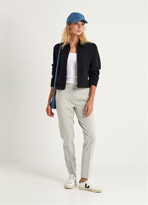 Look 064N