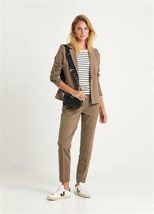 Look 064P