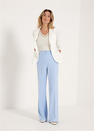 Look 068D