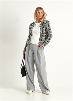Look 068O